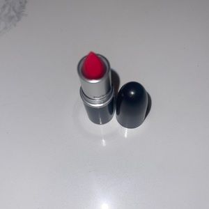 MAC Satin Lipstick “Steam Heat”
